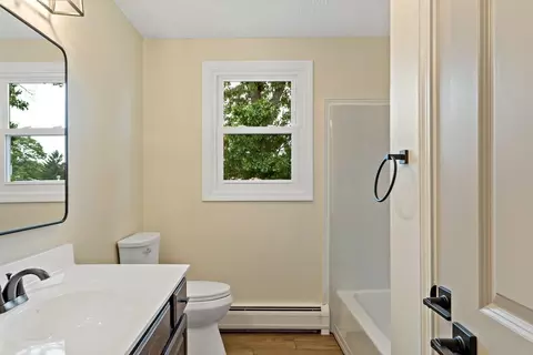 444 Norman St, Fall River, MA 02721 photo 15