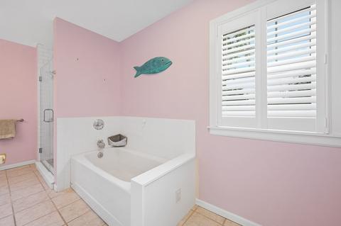 20 Oneida Ave, Worcester, MA 01606 photo 24