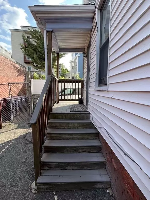 368-370 Ferry St, Everett, MA 02149 photo 4
