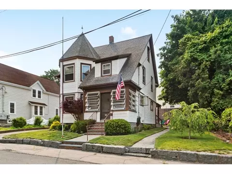 1433 Furnace Brook Pkwy, Quincy, MA 02169