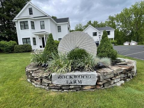 71 Champney St #D, Groton, MA 01450