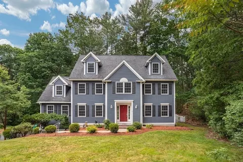 5 San Rosa Way, Chelmsford, MA 01824