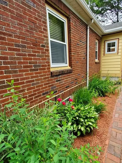 5 Whiting Ave, Dedham, MA 02026 photo 11