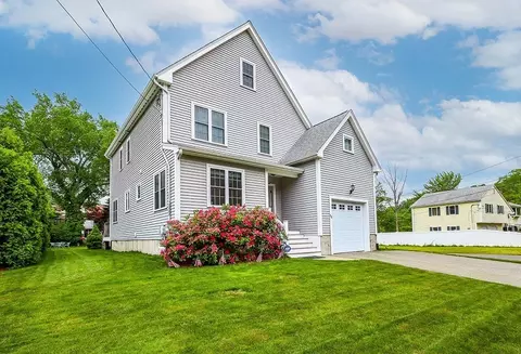 60 Solaris Rd, Dedham, MA 02026