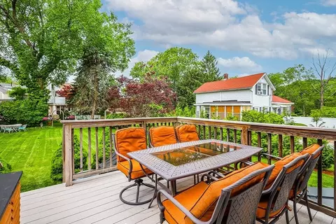 60 Solaris Rd, Dedham, MA 02026 photo 4