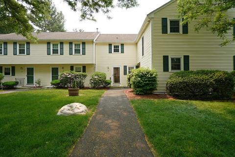 285 E Main St #17, Norton, MA 02766