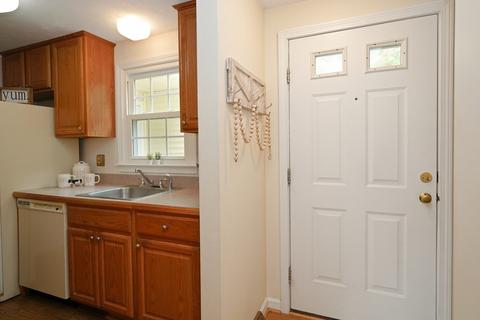 285 E Main St #17, Norton, MA 02766 photo 10