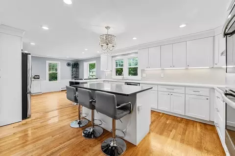 21 Olde Lantern Rd, Acton, MA 01720 photo 5