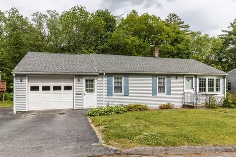 217 Ash St, Gardner, MA 01440