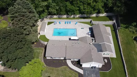 7 Moulton Rd, Peabody, MA 01960