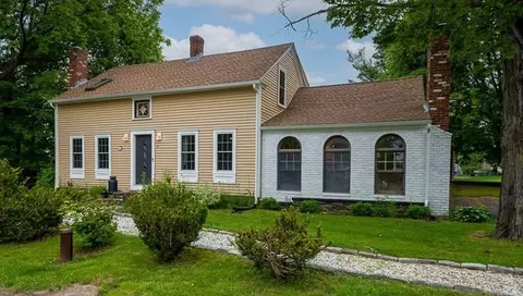 7 Cole Ave, Sutton, MA 01590 photo 1