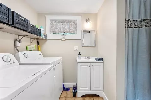 7 Cole Ave, Sutton, MA 01590 photo 8