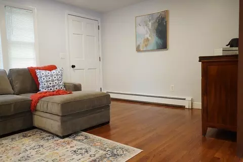 65 Wenham St, Danvers, MA 01923 photo 12