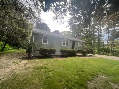 65 Wenham St, Danvers, MA 01923 photo 22