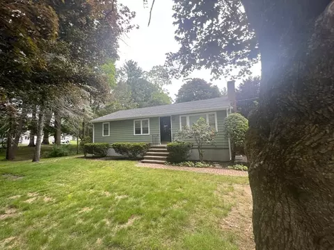 65 Wenham St, Danvers, MA 01923 photo 24