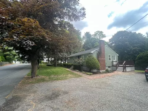 65 Wenham St, Danvers, MA 01923 photo 25