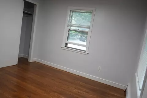 65 Wenham St, Danvers, MA 01923 photo 9
