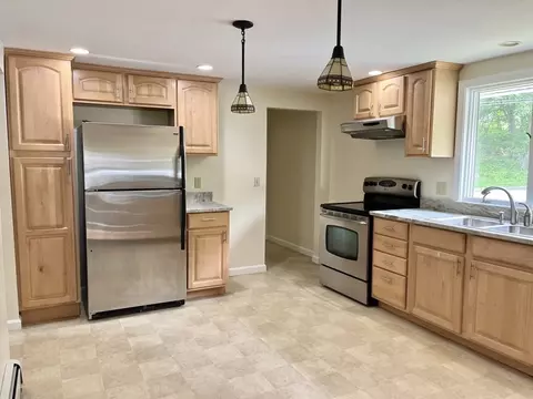 193 Crouch Rd, Warren, MA 01083 photo 3
