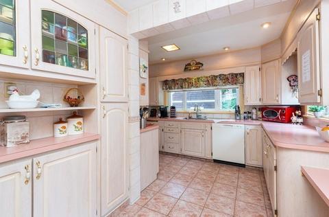 6 Hancock St, Everett, MA 02149 photo 14