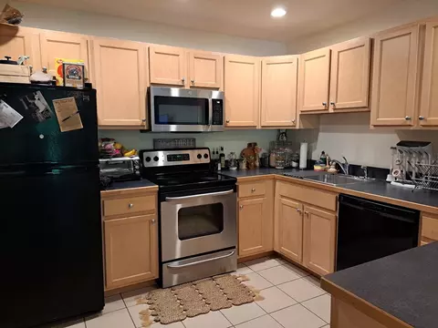 25 Alpine #31, Boston, MA 02136