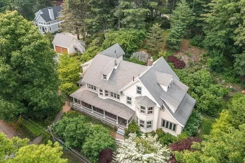 5 Swan Rd, Winchester, MA 01890