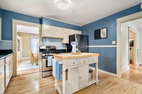 118 Forest St, Worcester, MA 01609 photo 14