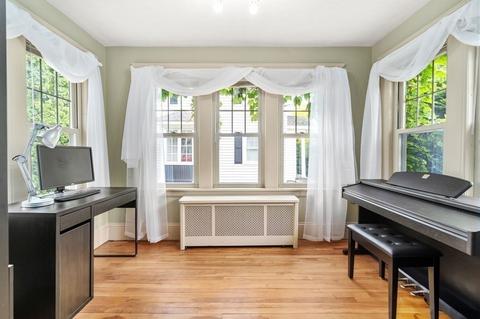 118 Forest St, Worcester, MA 01609 photo 9