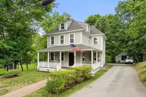 47 Jones St, Hingham, MA 02043 photo 2