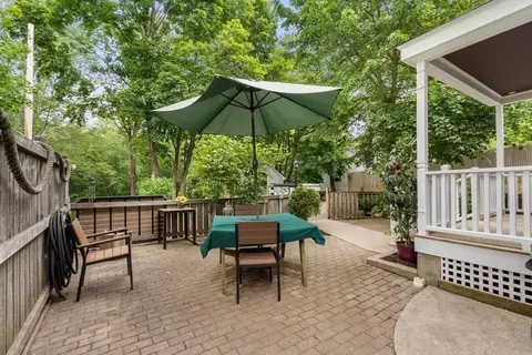 47 Jones St, Hingham, MA 02043 photo 9