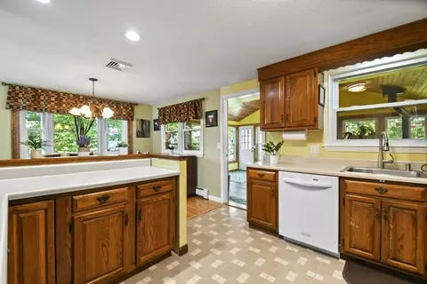 10 Paul Rd, Maynard, MA 01754 photo 11