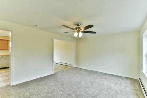 146 High St, Webster, MA 01570 photo 9