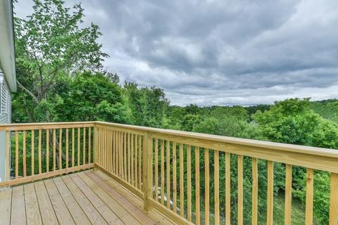 146 High St, Webster, MA 01570 photo 5