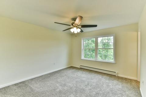 146 High St, Webster, MA 01570 photo 17