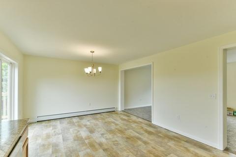 146 High St, Webster, MA 01570 photo 14