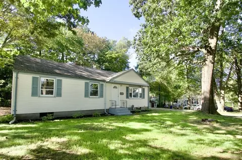 71 Grape St, Springfield, MA 01109 photo 3