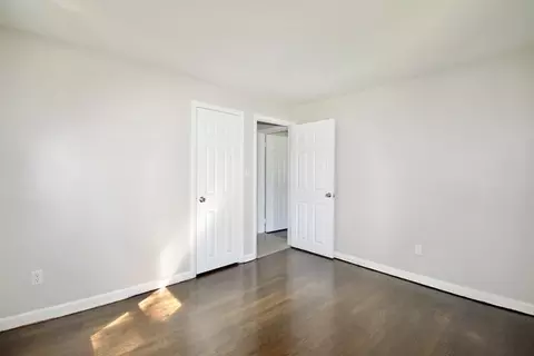 71 Grape St, Springfield, MA 01109 photo 25