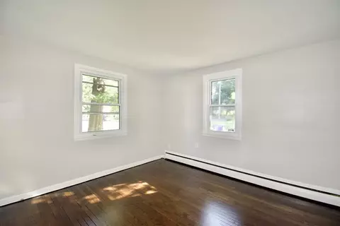 71 Grape St, Springfield, MA 01109 photo 22