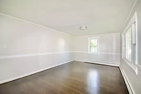 71 Grape St, Springfield, MA 01109 photo 5