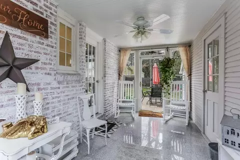 1448 Plumtree Rd, Springfield, MA 01119 photo 4