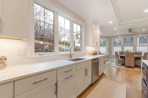1019 Central Ave, Needham, MA 02492 photo 15