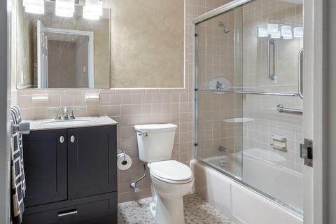 31 Hamlin Ln #B11, Needham, MA 02492 photo 9