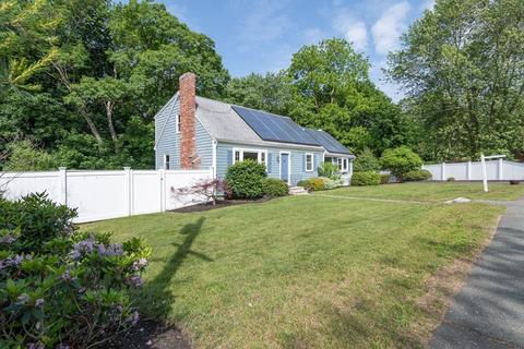 10 Maude Ter, Walpole, MA 02081 photo 22