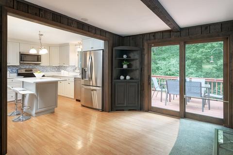 10 Maude Ter, Walpole, MA 02081 photo 10
