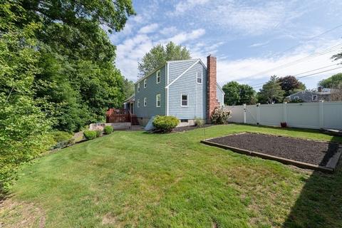 10 Maude Ter, Walpole, MA 02081 photo 3