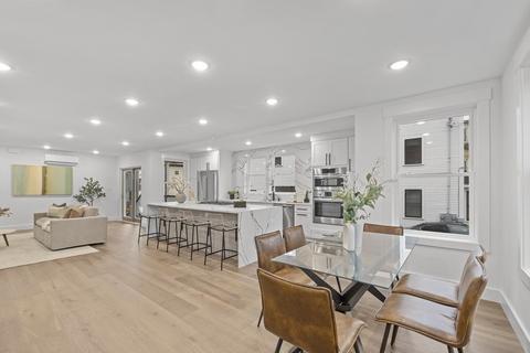 62 Newton St #1, Somerville, MA 02143