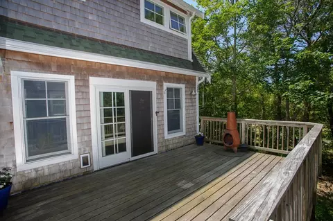 201 Spring St, Tisbury, MA 02568 photo 3