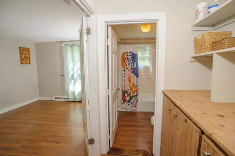 201 Spring St, Tisbury, MA 02568 photo 12