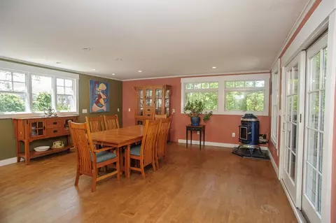 201 Spring St, Tisbury, MA 02568 photo 9