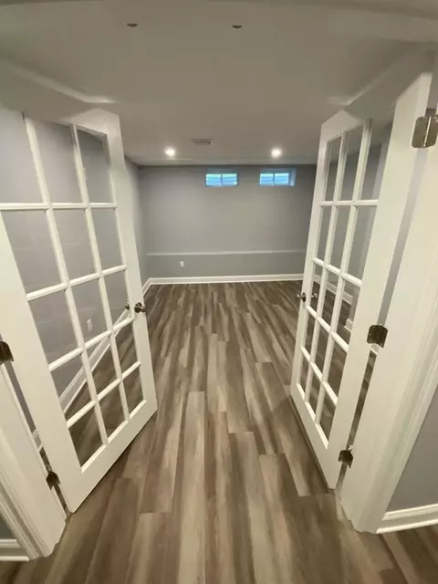 1327 Great Plain Ave, Needham, MA 02492 photo 29