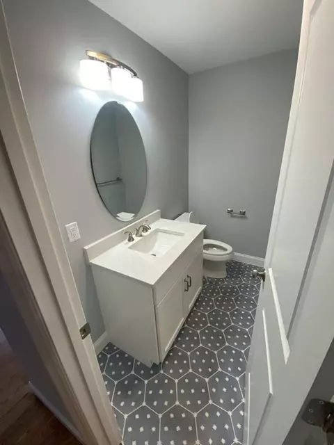 1327 Great Plain Ave, Needham, MA 02492 photo 24